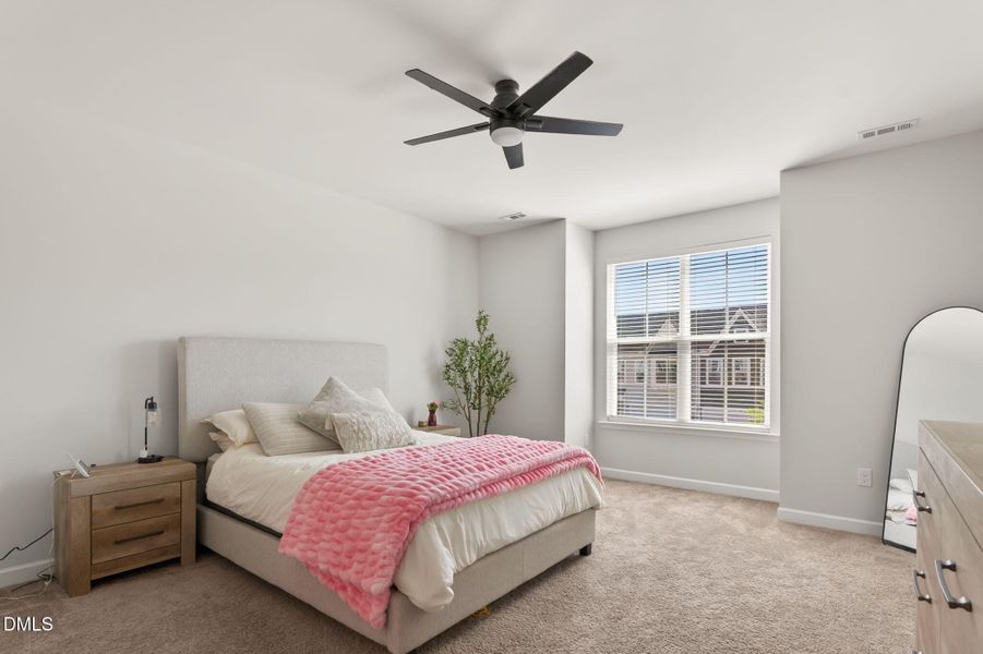 20-web-or-mls-P1588373