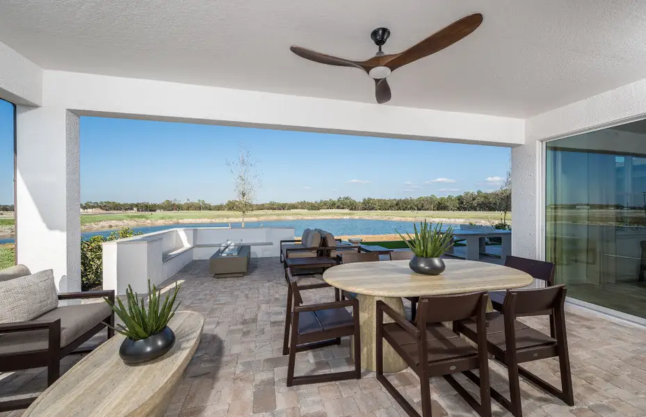 Representative exterior details of a home built from the Yellowstone by Pulte Homes in Riversong, Parrish (Image 4).