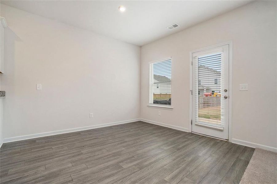 Spacious, unfurnished interior of a new home in , Cartersville (Image 27).