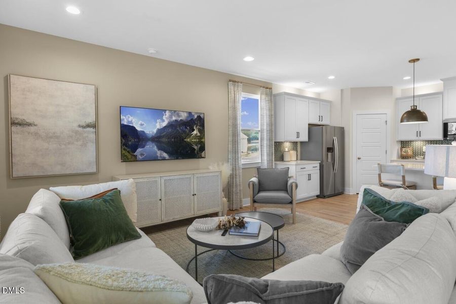 RDU_Stonebarrow_Glades_Lot10_GreatRoom4