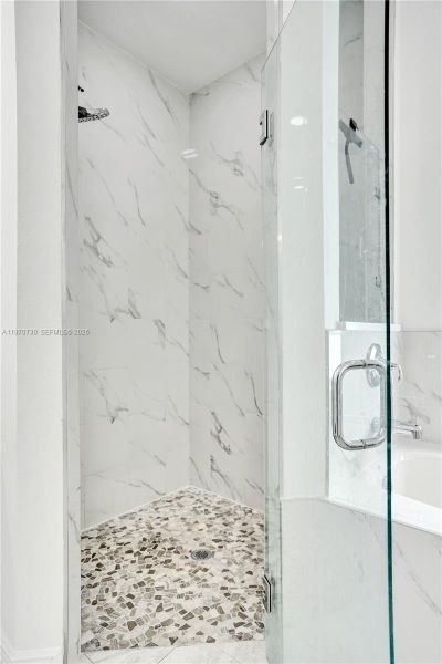 Close-up of interior finishes inside a home in , Loxahatchee (Image 22).