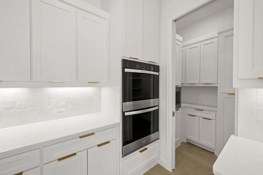 The Brynlee II G Kitchen