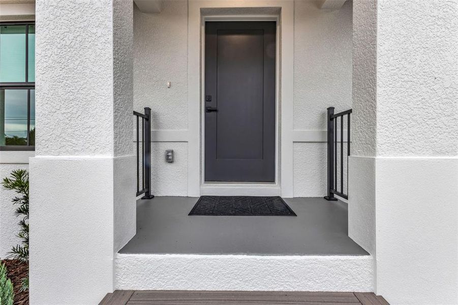 Exterior details and patio area of a home in , Punta Gorda (Image 3).