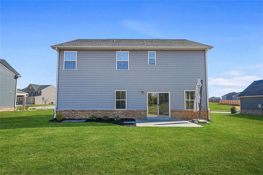 Exterior details and patio area of a home in Southern Hills, McDonough (Image 31).
