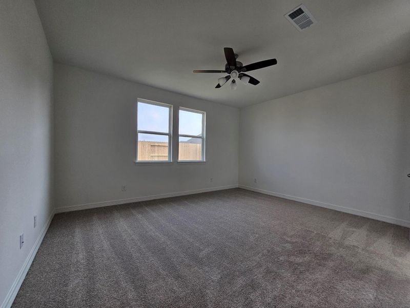 Spacious, unfurnished interior of a new home in Azalea, Brookshire (Image 6).