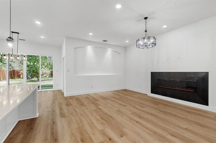 Furnished interior view inside a new home in , Gun Barrel City (Image 7).