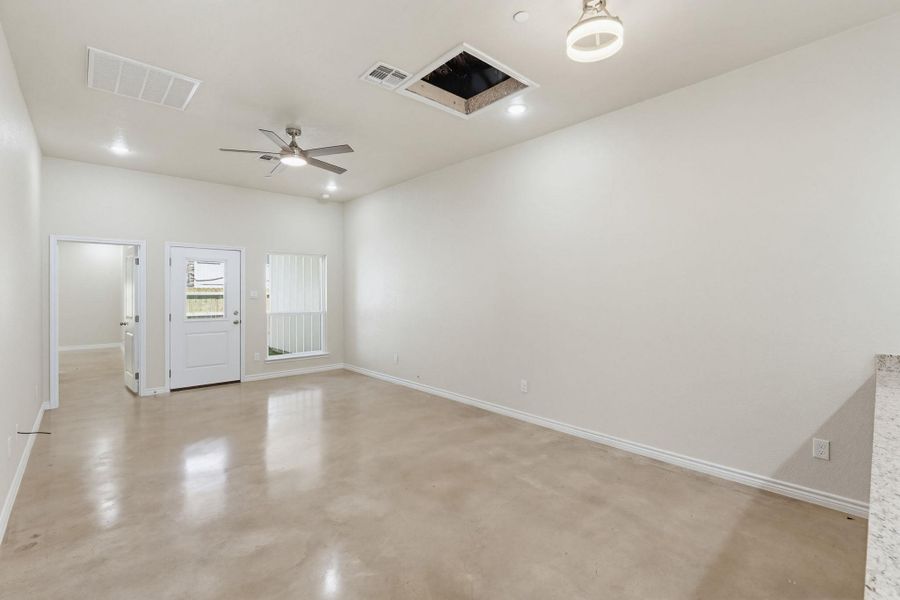 Spacious, unfurnished interior of a new home in , Copperas Cove (Image 12). Spacious, unfurnished interior of a new home in , Copperas Cove (Image 12).