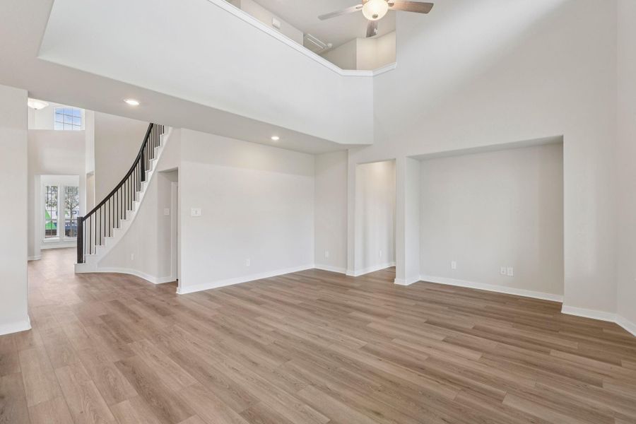 Photo is not of the actual home but is an inspirational photo of builder’s model home and may depict options, furnishings, and/or decorator features that are not included. Photo is not of the actual home but is an inspirational photo of builder’s model home and may depict options, furnishings, and/or decorator features that are not included.