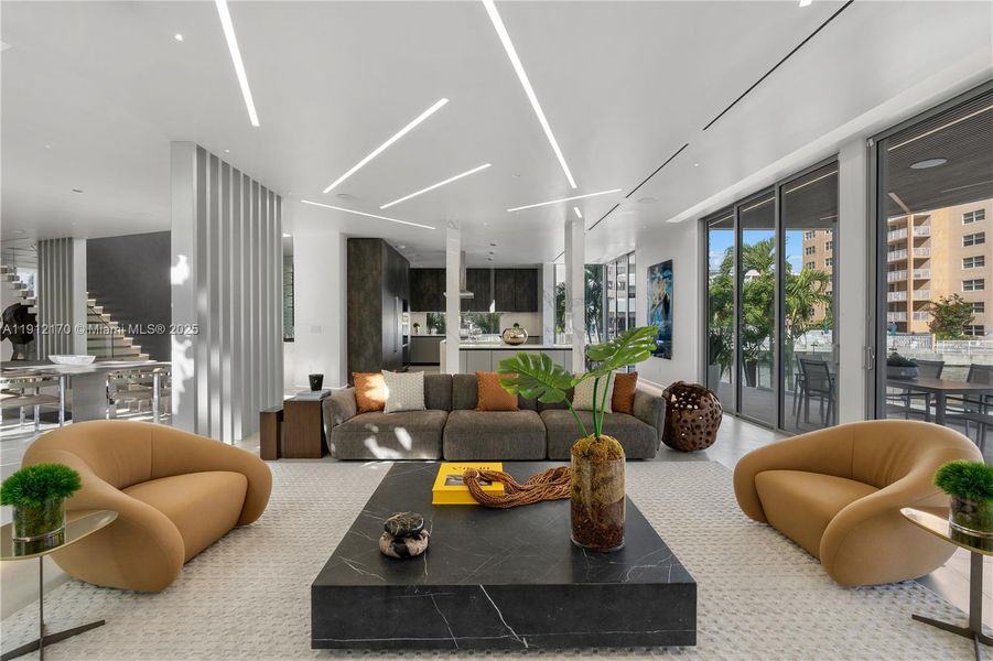 Community amenities in , Hallandale Beach (Image 45).