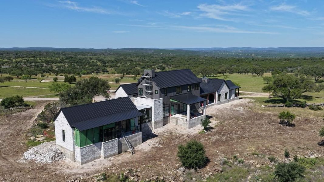 Image 8 of a home in .