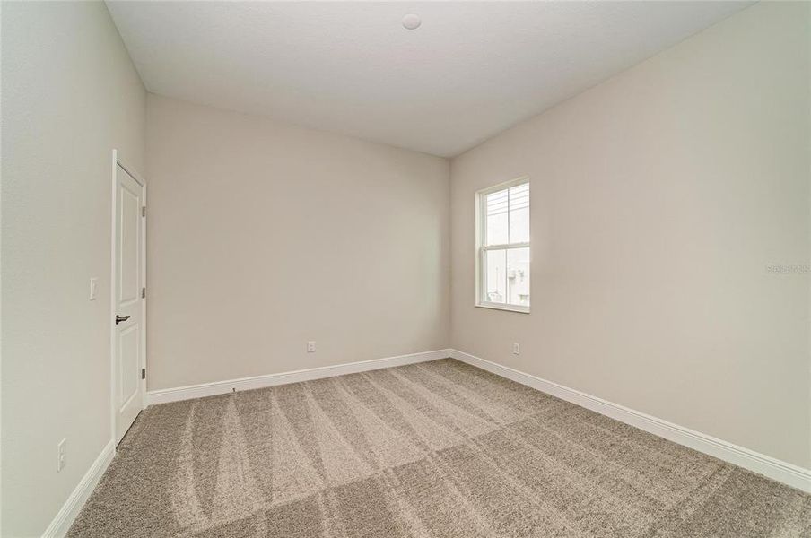Spacious, unfurnished interior of a new home in North River Ranch, Parrish (Image 33).