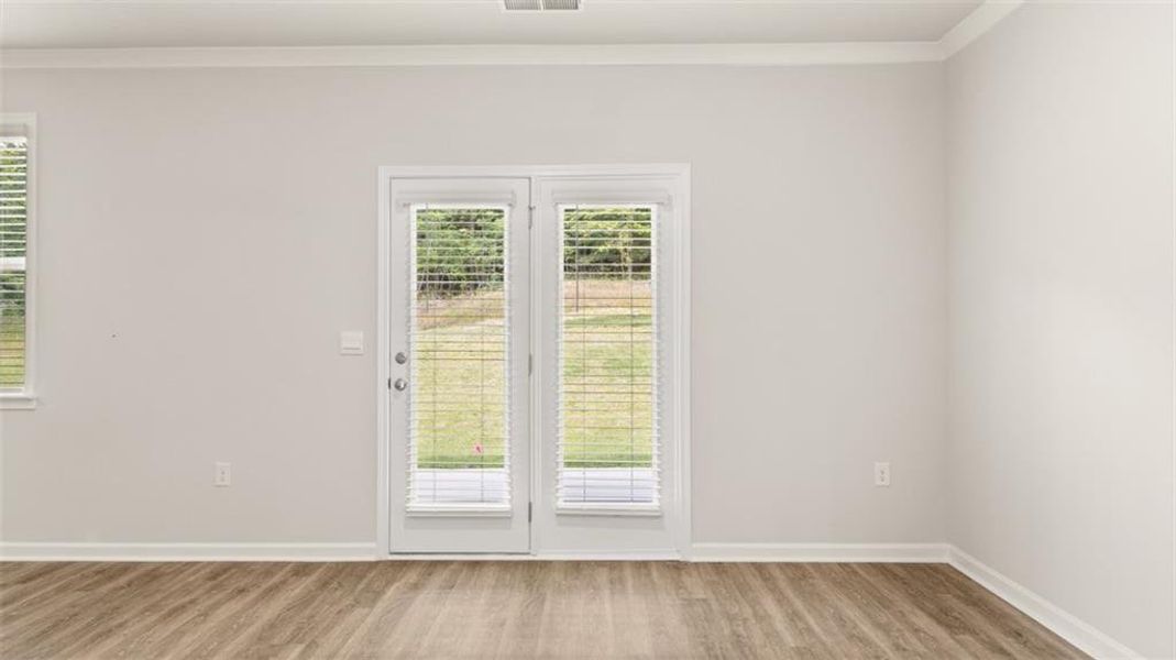 Spacious, unfurnished interior of a new home in Kingston Ranch at Lake Oconee, Buckhead (Image 37).