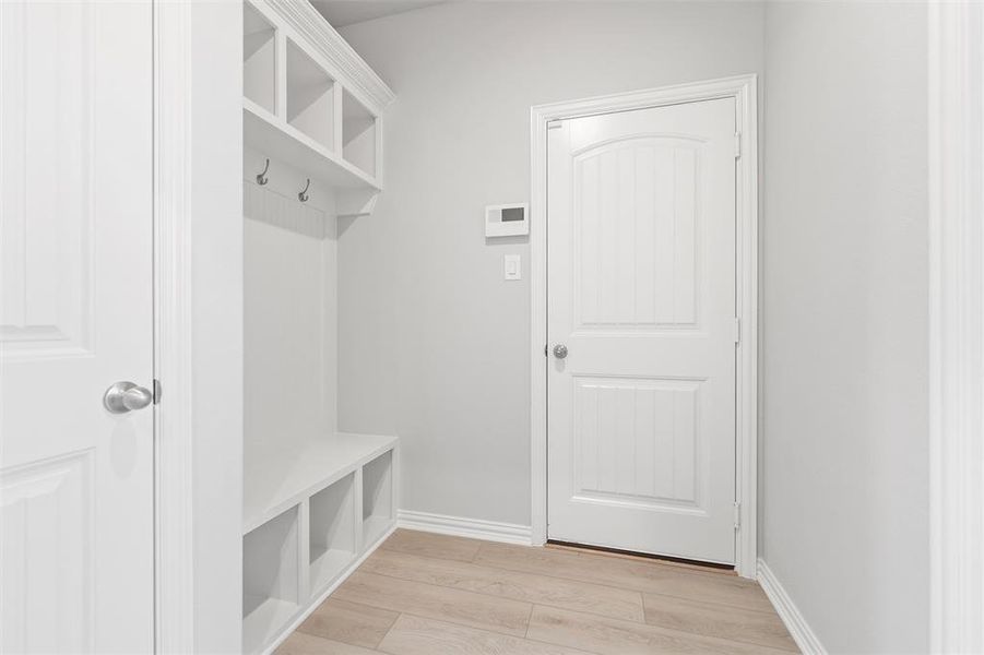 Spacious, unfurnished interior of a new home in Clear Sky Addition, Valley View (Image 20). Spacious, unfurnished interior of a new home in Clear Sky Addition, Valley View (Image 20).