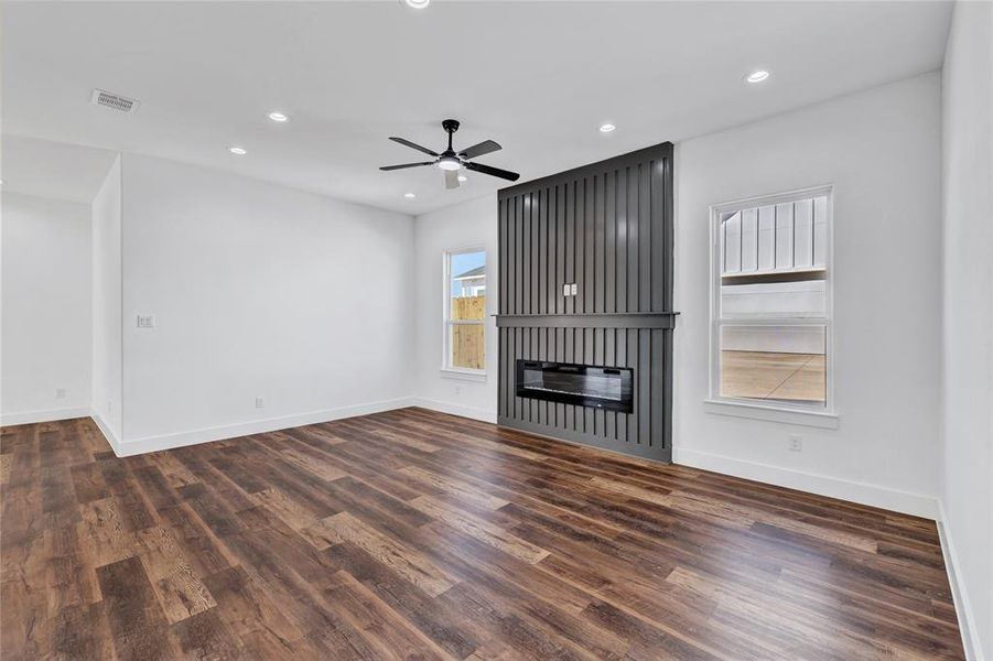Spacious, unfurnished interior of a new home in , DeSoto (Image 27). Spacious, unfurnished interior of a new home in , DeSoto (Image 27).