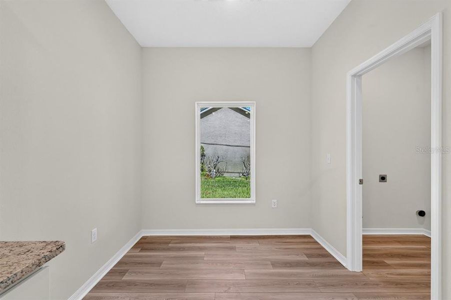 Spacious, unfurnished interior of a new home in , Deltona (Image 27).