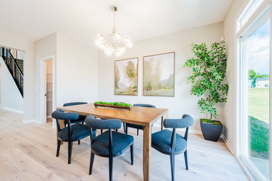 Representative furnished interior of a home built from the Olive by Fischer Homes in Easton Park, Dallas (Image 13). Representative furnished interior of a home built from the Olive by Fischer Homes in Easton Park, Dallas (Image 13).