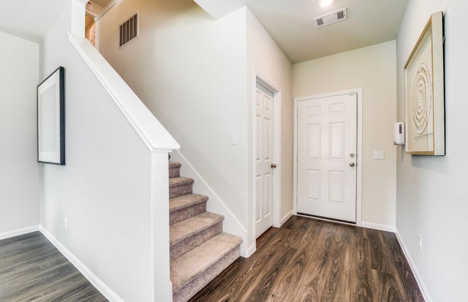Representative unfurnished interior of a home built from the Pierce by Centex in Stokesbury, Waller (Image 14). Representative unfurnished interior of a home built from the Pierce by Centex in Stokesbury, Waller (Image 14).