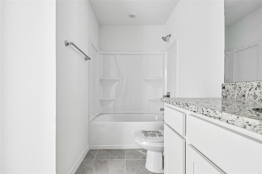 Furnished interior view inside a new home in Southpointe, Palmetto (Image 10).