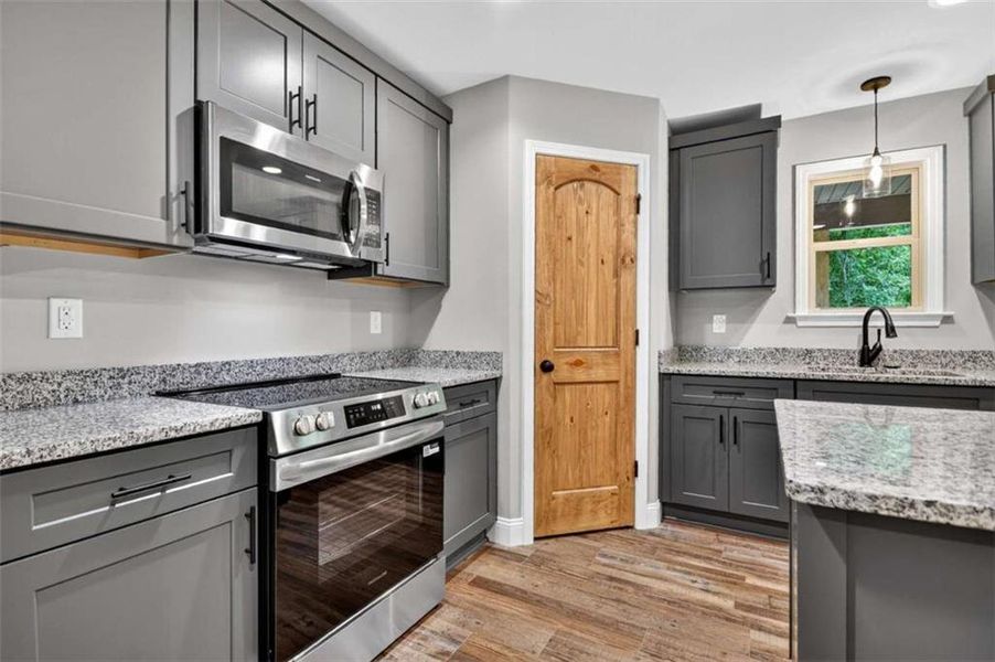 Furnished interior view inside a new home in , Ellijay (Image 6). Furnished interior view inside a new home in , Ellijay (Image 6).