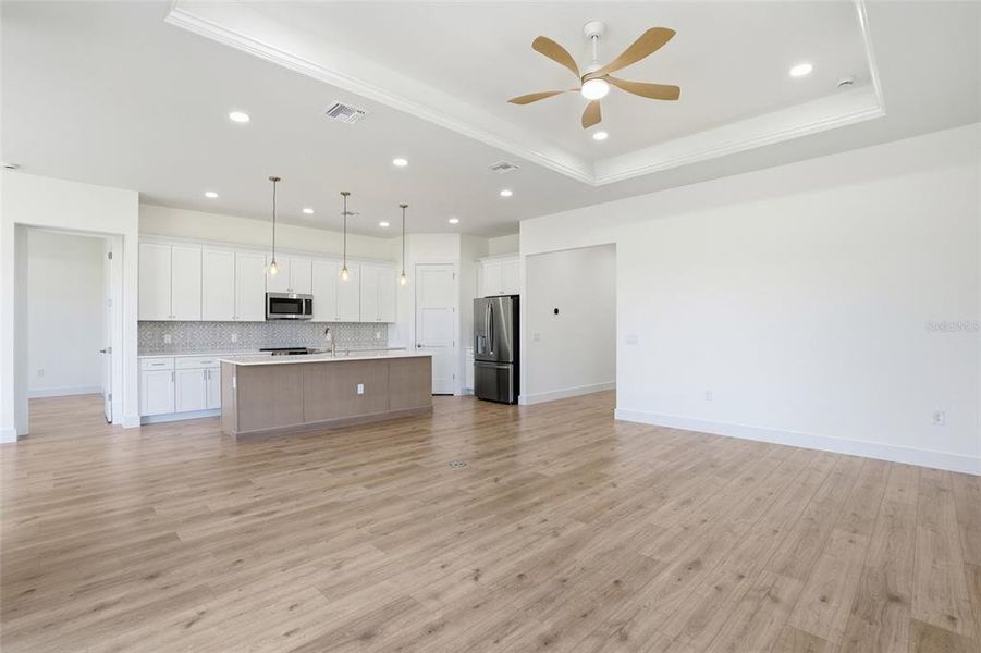 Spacious, unfurnished interior of a new home in , Punta Gorda (Image 13).