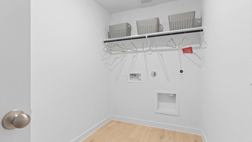 *All images, rooms measurements are approximate. All information, including pricing, is subject to change.