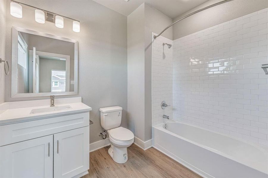 Furnished interior view inside a new home in , Stephenville (Image 7).