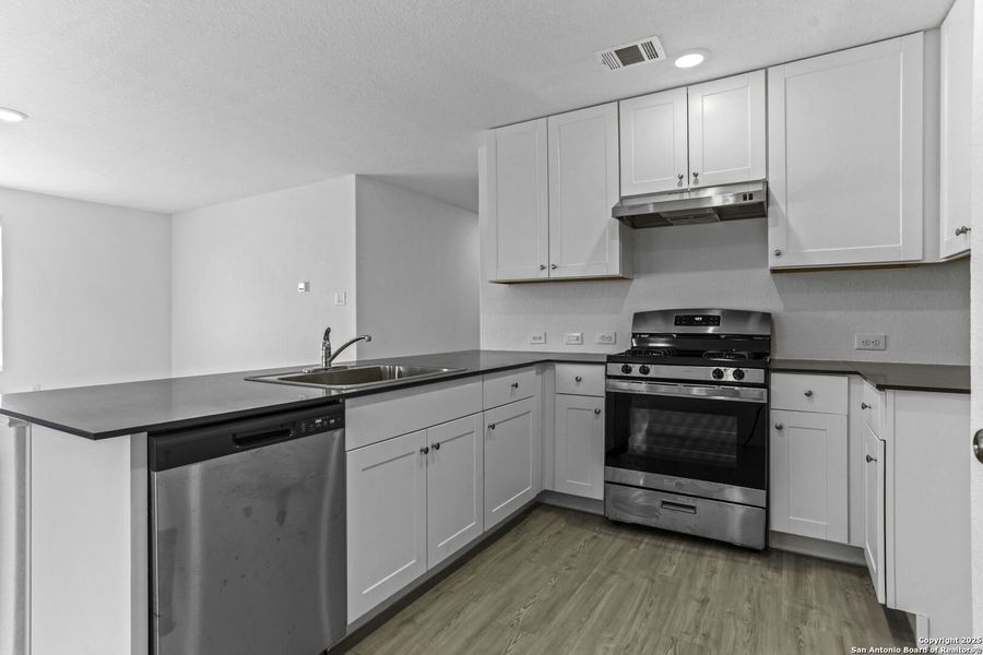 Furnished interior view inside a new home in , Bulverde (Image 10).