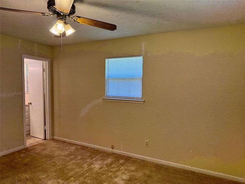 Spacious, unfurnished interior of a new home in , Whitney (Image 26).