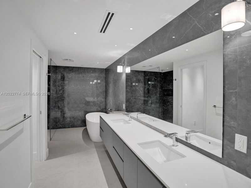 Furnished interior view inside a new home in , Pompano Beach (Image 11).