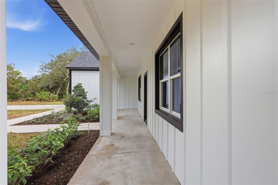 Exterior details and patio area of a home in , Eustis (Image 4).