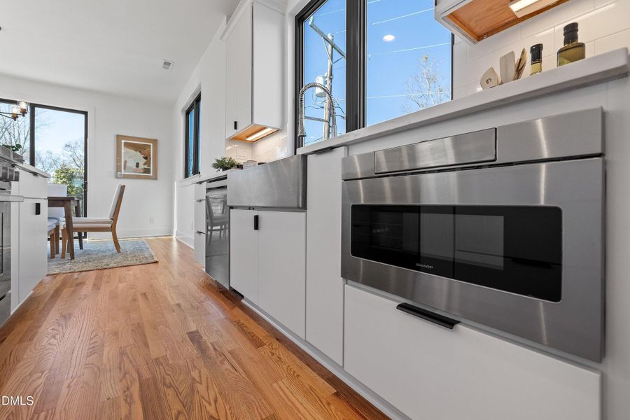 31-813 N Roxboro_6769 31-813 N Roxboro_6769