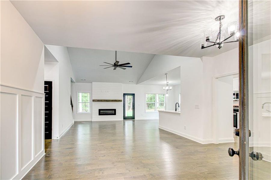 Spacious, unfurnished interior of a new home in , Villa Rica (Image 19).