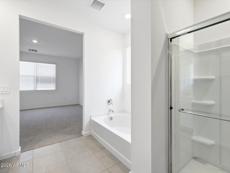 10-f6c18aed-8187-471a-b55e-6d99ad3554a1 10-f6c18aed-8187-471a-b55e-6d99ad3554a1