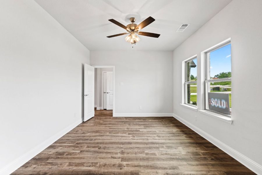 Representative unfurnished interior of a home built from the The Wilder by Doug Parr Custom Homes in Monarch Manor, Poolville (Image 20).