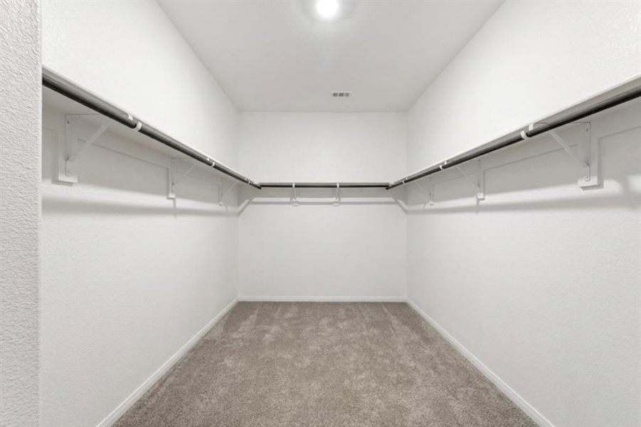 Spacious, unfurnished interior of a new home in Lakehaven - Signature Series, Farmersville (Image 20).