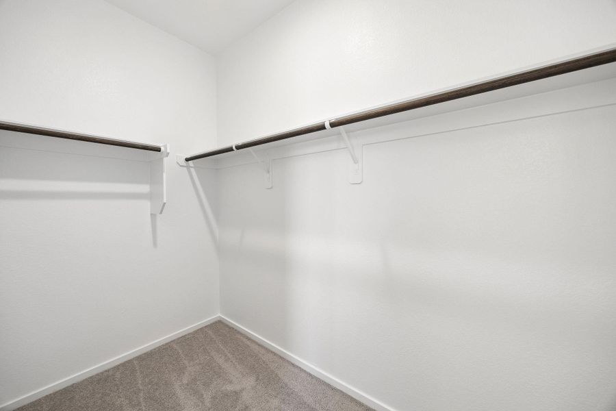 Spacious, unfurnished interior of a new home in Montgomery Bend, Montgomery (Image 6).