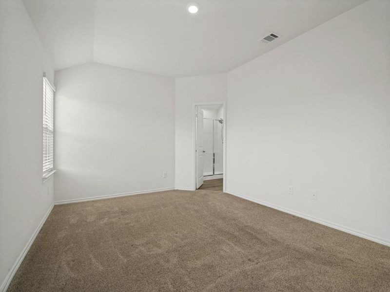 Spacious, unfurnished interior of a new home in Magnolia, Josephine (Image 22).