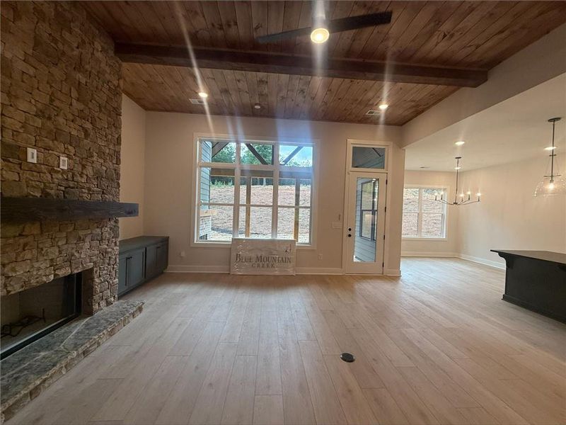 Image 34 of a home in Blue Mountain Creek.