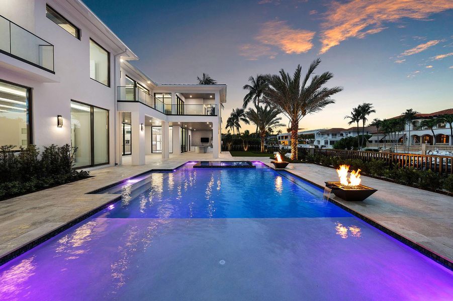 Exterior details and patio area of a home in , Boca Raton (Image 38).
