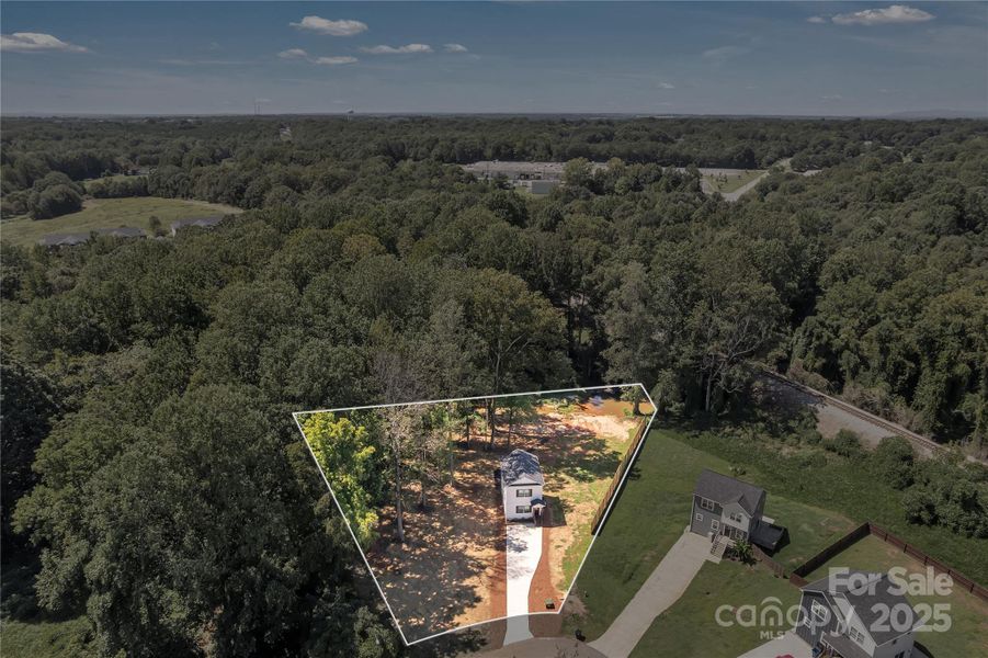 Image 41 of a home in .