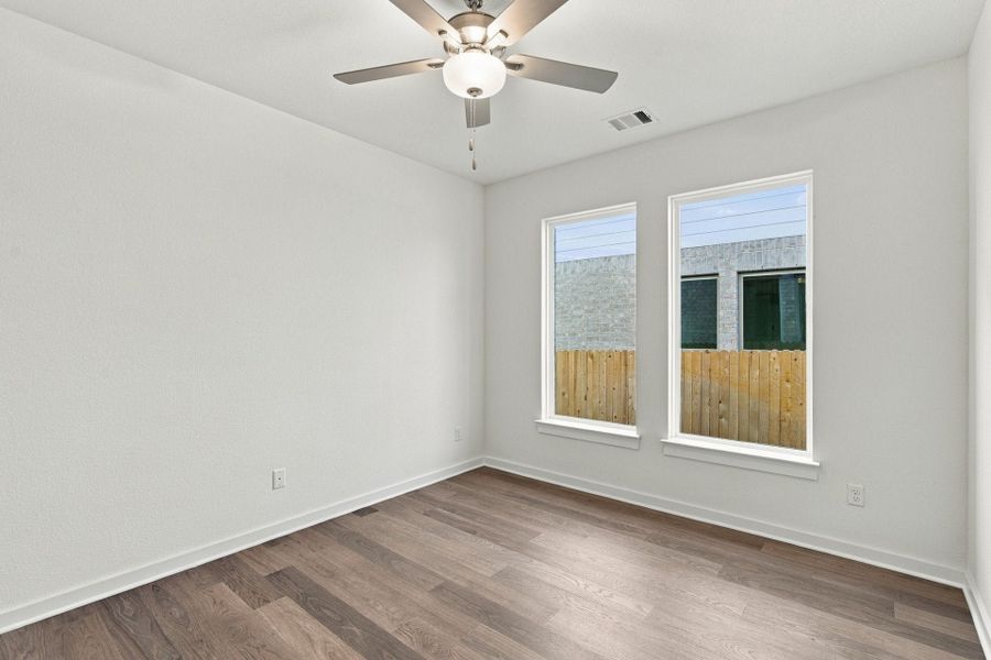 4br New Home in Liberty Hill, TX.  - Slide 32