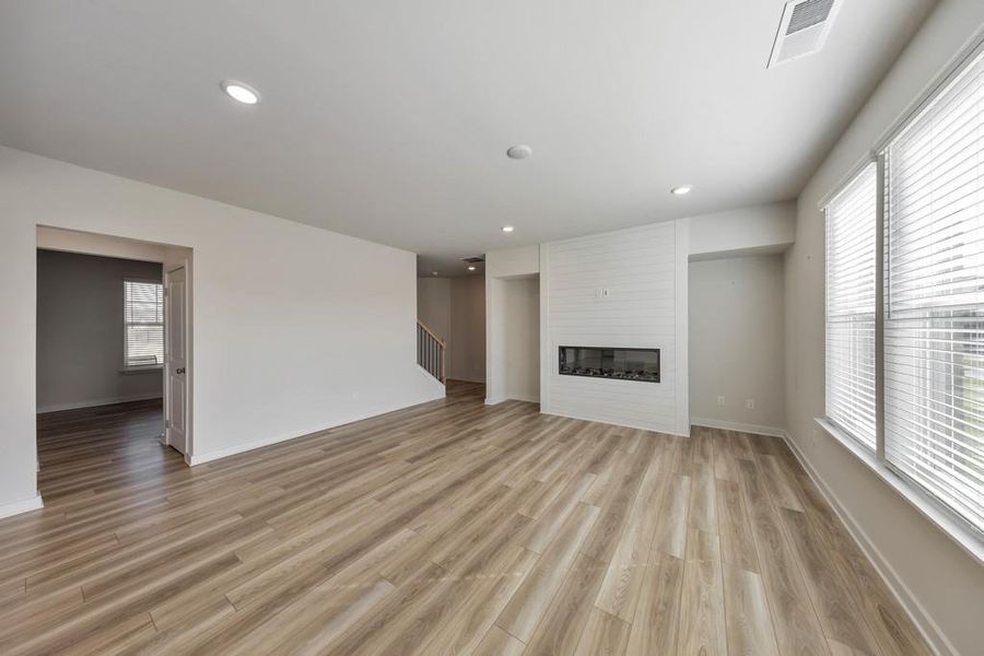 Spacious, unfurnished interior of a new home in Conner Farm, Dawsonville (Image 45).