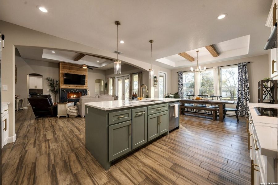 Furnished interior view inside a new home in , La Vernia (Image 39).