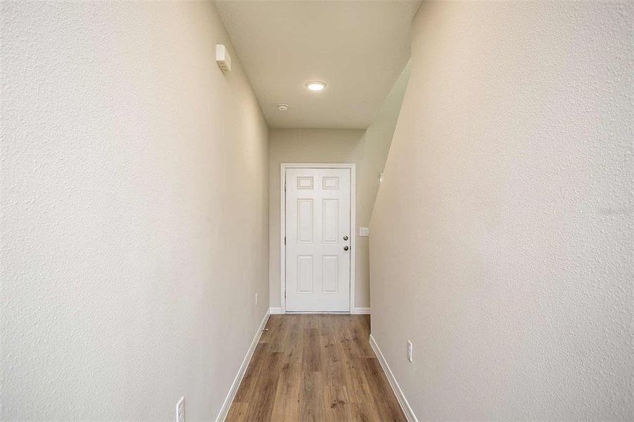 Spacious, unfurnished interior of a new home in Crosswinds, Haines City (Image 15).