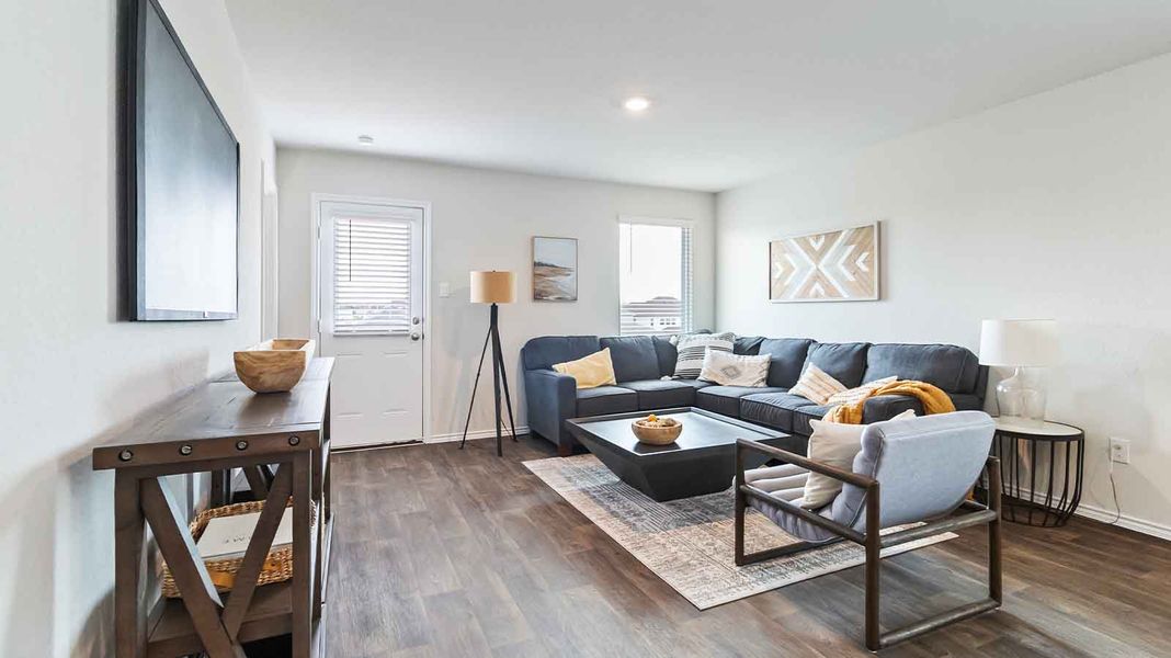Representative furnished interior of a home built from the Barton by D.R. Horton in Watermark, Alvin (Image 11).