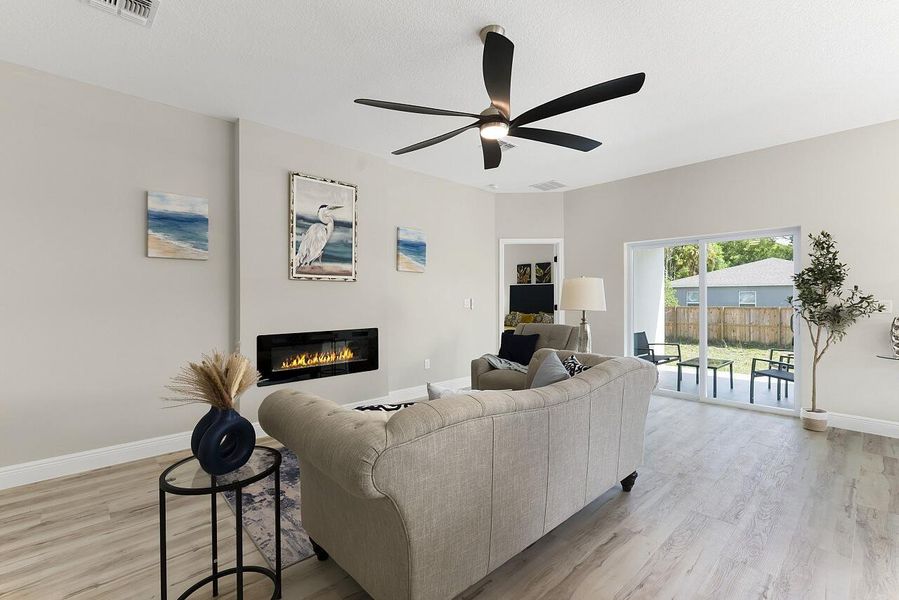 8636-100th-Ave-HigMedia-014-1280