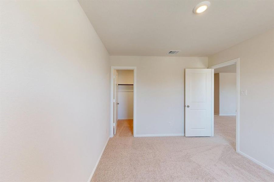Spacious, unfurnished interior of a new home in Forest Park, Princeton (Image 33). Spacious, unfurnished interior of a new home in Forest Park, Princeton (Image 33).