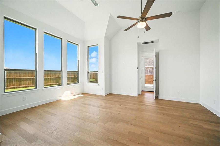 4317Clydesdale215C012 4317Clydesdale215C012