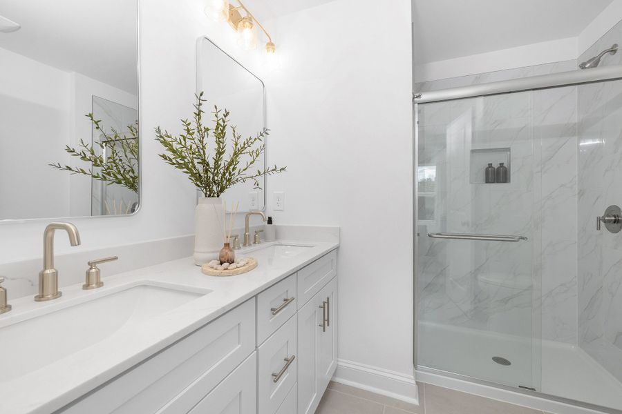 Representative furnished interior of a home built from the Units A-F by Red Cedar Homes in West End Townhomes, Charlotte (Image 18).