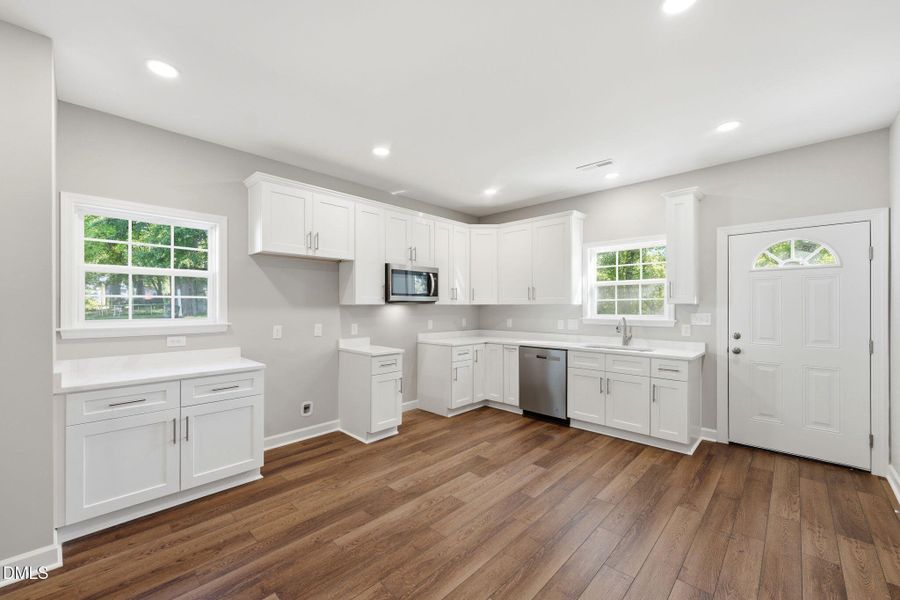 10-web-or-mls-ROB04982